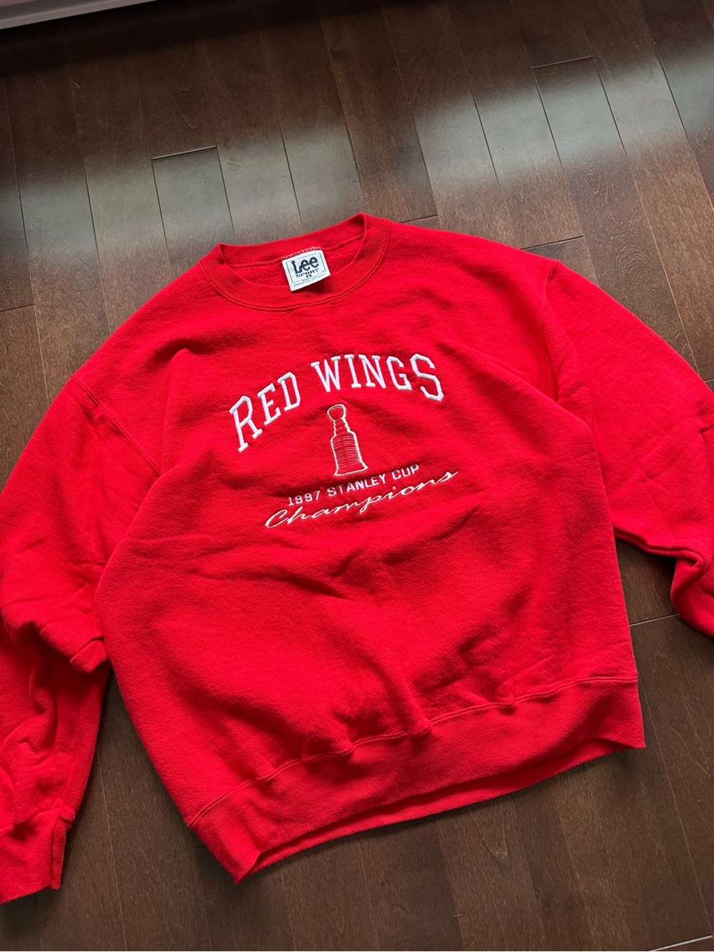 Vintage Detroit Red Wings 1997 Stanley Cup Champs Crewneck Large